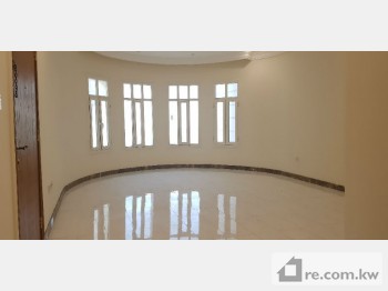 Floor For Rent in Kuwait - 205902 - Photo #