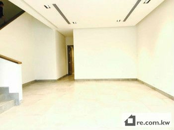 Villa For Rent in Kuwait - 205945 - Photo #