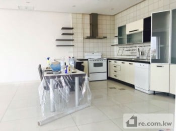 Floor For Rent in Kuwait - 206095 - Photo #