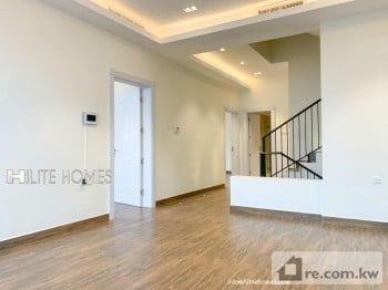 Floor For Rent in Kuwait - 206338 - Photo #