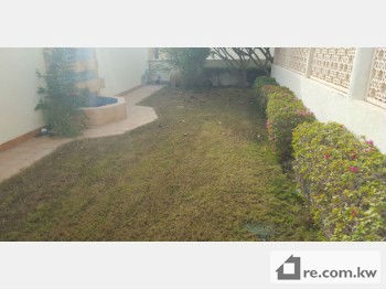 Floor For Rent in Kuwait - 207019 - Photo #