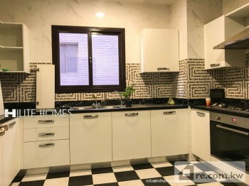 Apartment For Rent in Kuwait - 210653 - Photo #