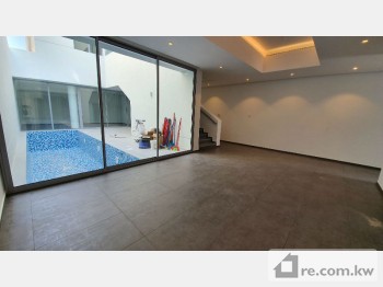 Villa For Rent in Kuwait - 210678 - Photo #