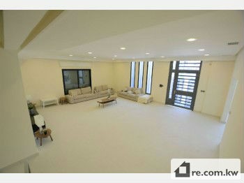 Villa For Rent in Kuwait - 211034 - Photo #