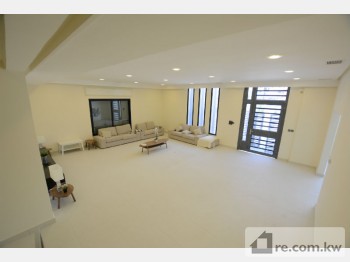 Villa For Rent in Kuwait - 211131 - Photo #