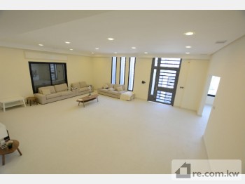 Villa For Rent in Kuwait - 211936 - Photo #