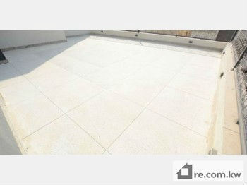 Floor For Rent in Kuwait - 216085 - Photo #