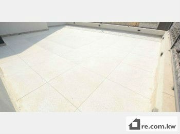 Floor For Rent in Kuwait - 216173 - Photo #