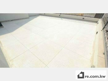 Floor For Rent in Kuwait - 216226 - Photo #