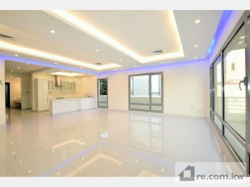 Villa For Rent in Kuwait - 223732 - Photo #