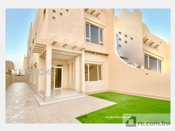 Villa For Rent in Kuwait - 224201 - Photo #