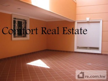 Floor For Rent in Kuwait - 225101 - Photo #