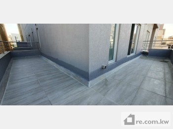 Floor For Rent in Kuwait - 227099 - Photo #