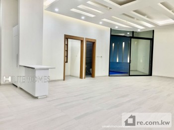 Villa For Rent in Kuwait - 227188 - Photo #