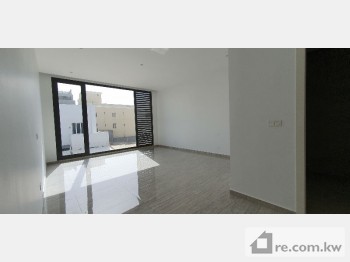 Floor For Rent in Kuwait - 229408 - Photo #