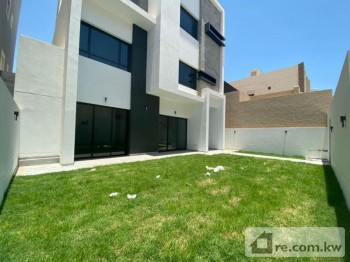 Villa For Rent in Kuwait - 231896 - Photo #