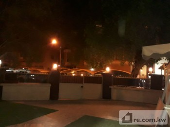 Villa For Rent in Kuwait - 234857 - Photo #