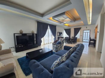 Apartment For Rent in Kuwait - 239944 - Photo #