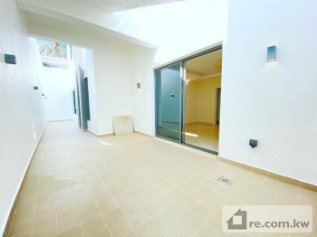 Floor For Rent in Kuwait - 246042 - Photo #