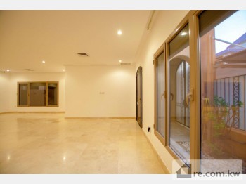 Villa For Rent in Kuwait - 248437 - Photo #