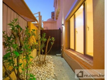 Villa For Rent in Kuwait - 249312 - Photo #