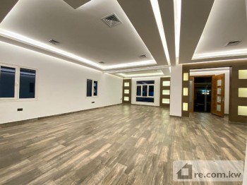Floor For Rent in Kuwait - 250102 - Photo #