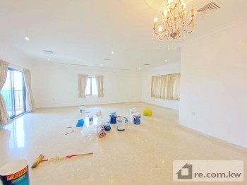 Floor For Rent in Kuwait - 250395 - Photo #