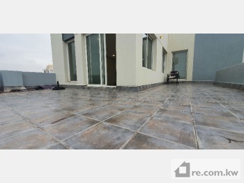 Floor For Rent in Kuwait - 252286 - Photo #