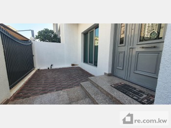 Villa For Rent in Kuwait - 254744 - Photo #