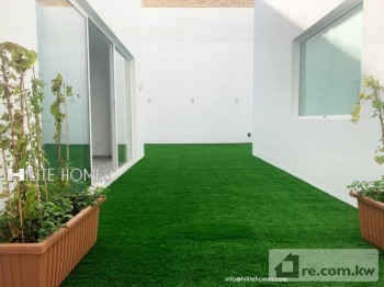 Floor For Rent in Kuwait - 257562 - Photo #