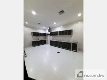 Villa For Rent in Kuwait - 258885 - Photo #