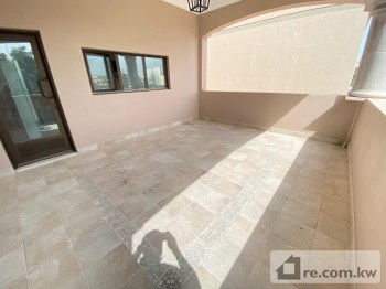 Floor For Rent in Kuwait - 260364 - Photo #