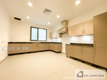 Floor For Rent in Kuwait - 260692 - Photo #