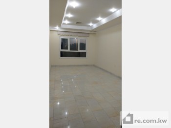Apartment For Rent in Kuwait - 261586 - Photo #