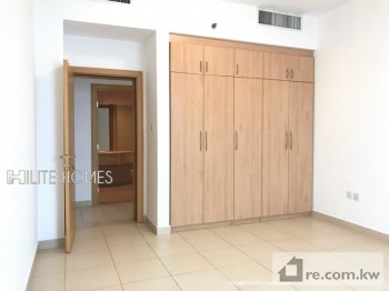 Apartment For Rent in Kuwait - 266020 - Photo #