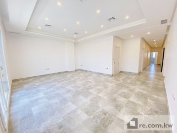 Apartment For Rent in Kuwait - 268062 - Photo #