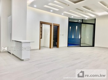 Villa For Rent in Kuwait - 270562 - Photo #