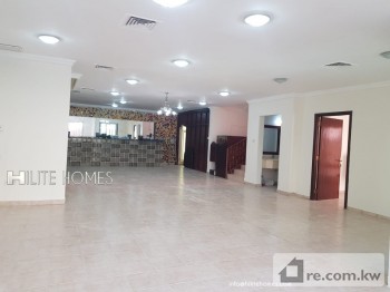 Villa For Rent in Kuwait - 272028 - Photo #