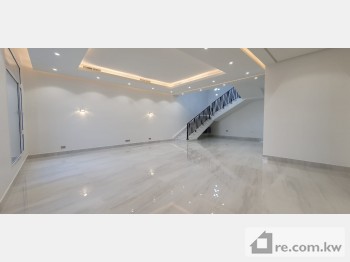 Villa For Rent in Kuwait - 279115 - Photo #