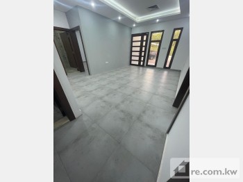 Apartment For Rent in Kuwait - 280040 - Photo #