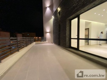 Apartment For Rent in Kuwait - 280819 - Photo #