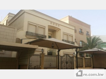 Villa For Rent in Kuwait - 281088 - Photo #