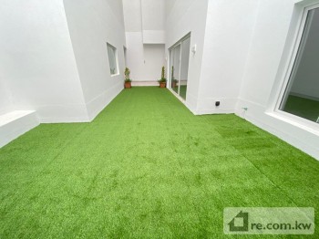 Floor For Rent in Kuwait - 281284 - Photo #