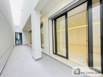 Floor For Rent in Kuwait - 283175 - Photo #