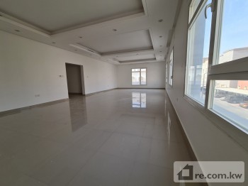 Floor For Rent in Kuwait - 284696 - Photo #