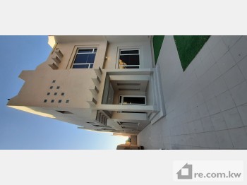 Villa For Rent in Kuwait - 285916 - Photo #