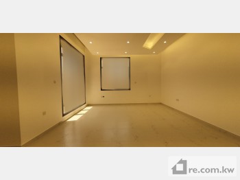 Villa For Rent in Kuwait - 286031 - Photo #