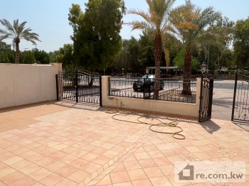 Villa For Rent in Kuwait - 288423 - Photo #