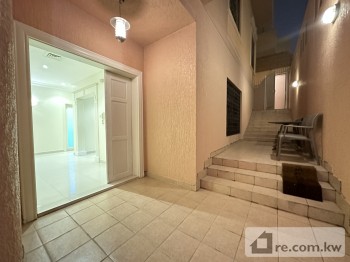 Floor For Rent in Kuwait - 289736 - Photo #