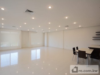 Floor For Rent in Kuwait - 289758 - Photo #